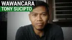 Berita video wawancara Tony Sucipto soal masa depannya dan pemain muda di Persib Bandung. Apakah Tony akan pensiun di Persib?