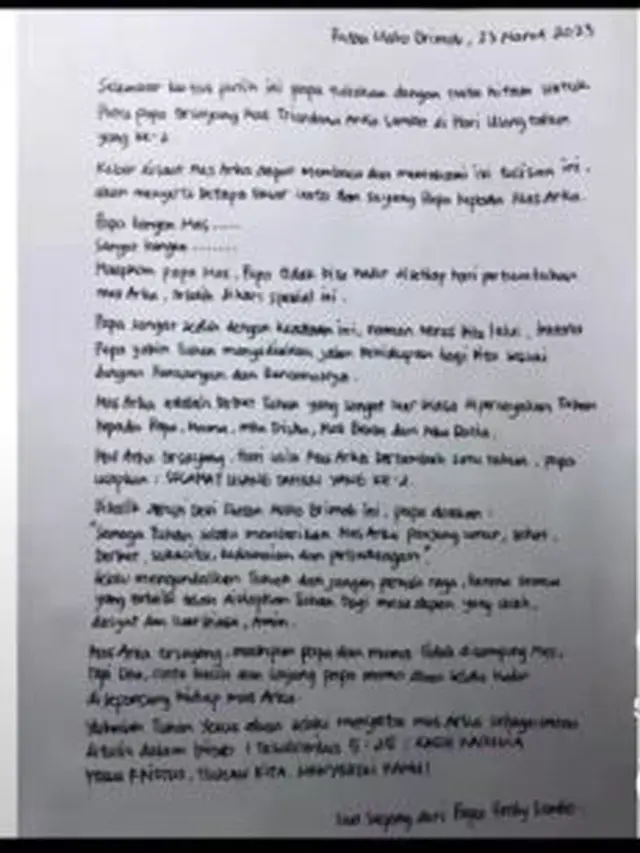 Ferdy Sambo dan Putri Candrawathi mengirimkan sepucuk surat cinta untuk putranya, Arka yang tengah berulang tahun ke-2.