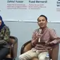 Peneliti Pusat Studi Anti Korupsi dan Demokrasi (PUSAD) Universitas Muhammadiyah (UM) Surabaya Radius Setiayan merilis hasil survei terkait politik dinasti di Jatim. (Dian Kurniawan/Liputan6.com)