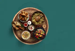 Sheraton Grand Jakarta Gandaria City hadirkan kuliner khas Oman sebagai santapan berbuka puasa (Sheraton Grand Jakarta Gandaria City)