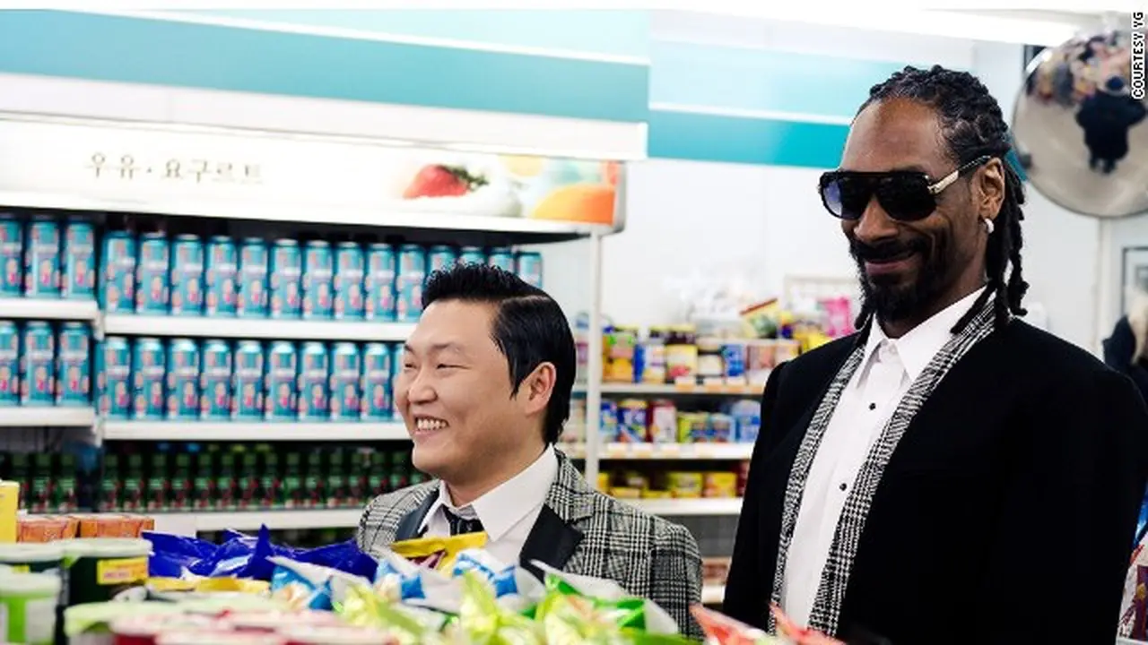 Nyanyi Gangnam Style, Snoop Dogg Ditertawakan PSY