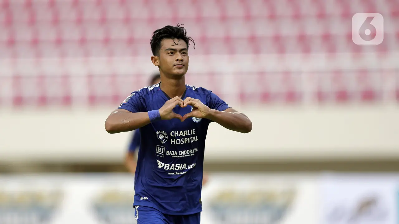 FOTO: PSIS Taklukkan Persikabo di Stadion Manahan Solo