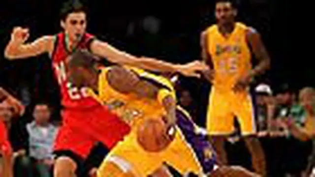 Puaskan Pendukung, Lakers Kalahkan Nets