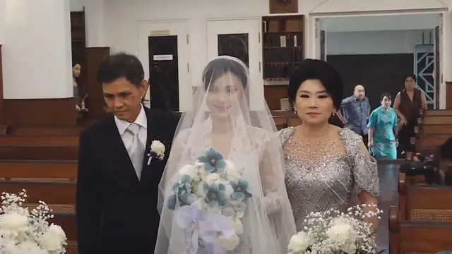 Momen Pemberkatan Pernikahan Jessica Jane dan Erwin Phang