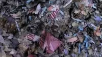 Ditemukannya puluhan karung uang kertas berbagai pecahan yang sudah tercacah di Bekasi, Jawa Barat terus diselidiki polisi.