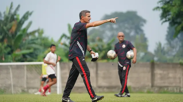 Pelatih Persija, Angelo Alessio.