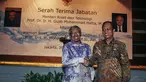 Serah terima jabatan Menteri Riset, Teknologi, dan Pendidikan Tinggi dari Gusti Muhammad Hatta ke Mohamad Nasir, Jakarta, Selasa (28/10/2014). (Liputan6.com/Faizal Fanani)