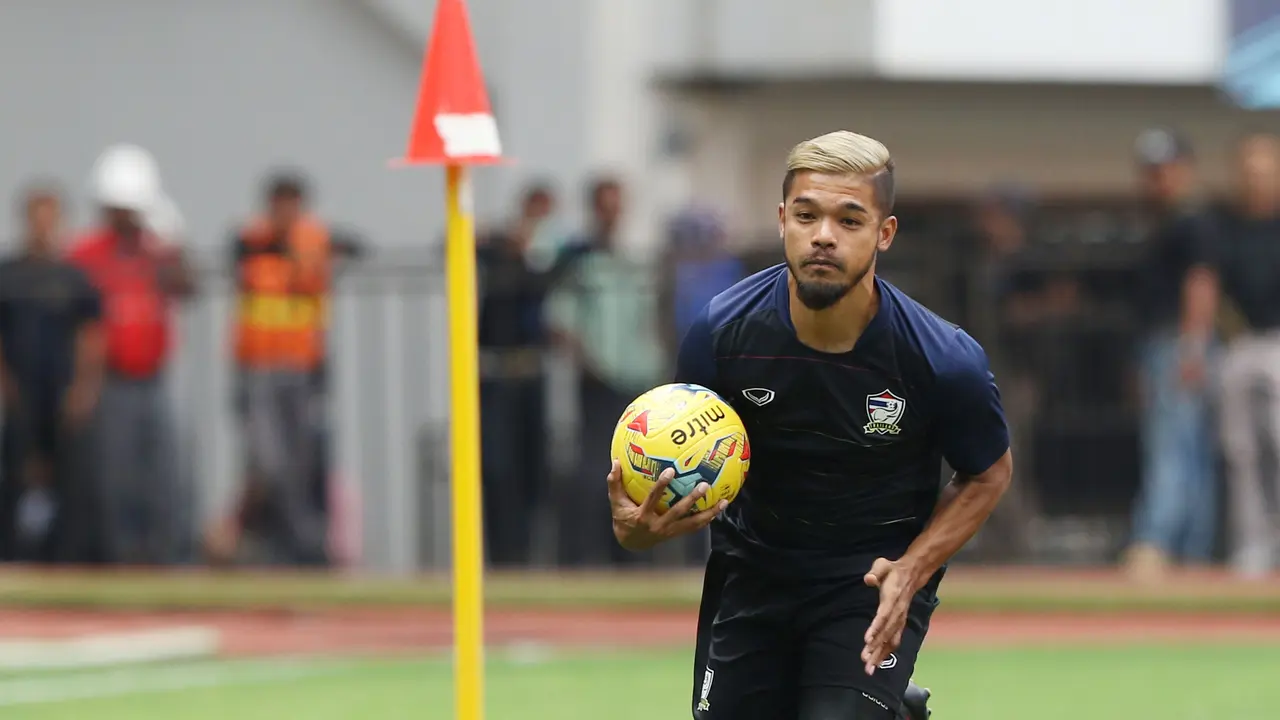 Gelandang Thailand, Prathum Chutong mengaku mirip dengan penyerang timnas Indonesia, Zulham Zamrun