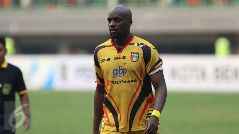 Gelandang Mitra Kukar, M Lamine Sissoko