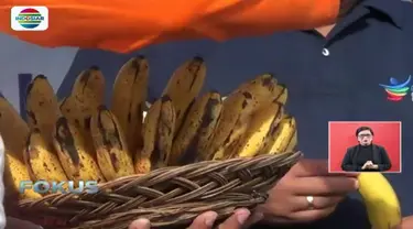 Memperingati Hari Kesehatan Nasional ke-53, sejumlah daerah mengadakan pemeriksaan kesehatan hingga makan buah massal.