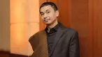 Raditya Dika dikenal luas sebagai penulis buku, sutradara hingga aktor. Bahkan, berbagai buku dan film yang digarapnya selalu berhasil menarik perhatian masyarakat. (Liputan6.com/IG/@raditya_dika)