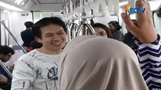 Skytrain Bandara Soekarno Hatta diresmikan hari ini, penumpang terlihat antusias menjajal fasilitas baru tersebut.
