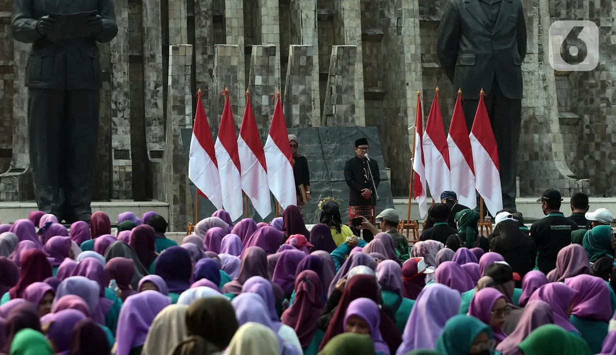 Dalam momen ini, Cak Imin juga menilai keberagaman di Indonesia telah berjalan dengan damai. Dan jika ada bentuk kekerasan dan bentuk ancaman terhadap SARA, tidak sesuai dengan Indonesia. (merdeka.com/Arie Basuki)