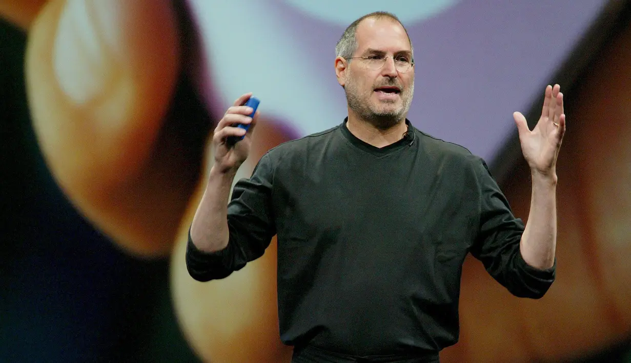 Steve Jobs. Meninggal dunia pada 5 Oktober 2011 di usia 56 tahun. Mantan CEO Apple Inc  ini meninggal dunia karena kanker pankreas yang telah dideritanya selama tiga tahun. (Bintang/EPA)