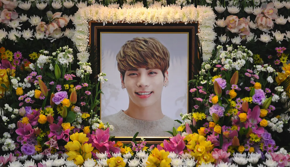 Akan tetapi sayangnya, kamera CCTV tidak berhasil mengabadikan benda apa saja yang dibelinya kala itu. (CHOI Hyuk/pool/AFP)