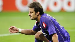 Reaksi kekecewaan dari striker Fiorentina, Alberto Gilardino ketika berhadapan dengan Bayern Muenchen di Liga Champions pada 21 Oktober 2008. AFP PHOTO/OLIVER LANG