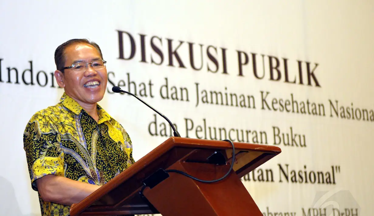Penulis buku Jaminan Kesehatan Nasional, Prof dr Hasbullah Thabrany, MPH, memberikan beberapa pernyataan saat diskusi publik tentang Indonesia Sehat dan Jaminan Kesehatan Nasional, (26/8/2014). (Liputan6.com/Panji Diksana)