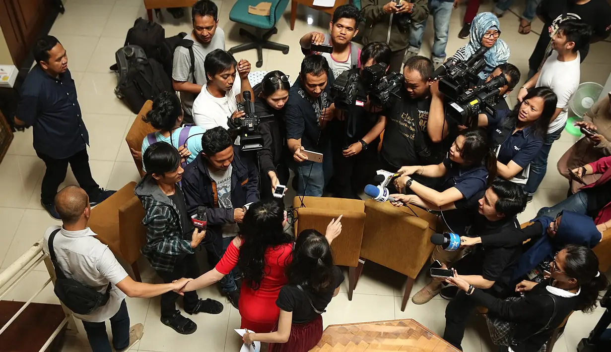 Meski sinetron itu merupakan adaptasi dari sinetron terdahulu berjudul Si Manis Jembatan Ancol, dalam serial yang dibintangi perempuan yang biasa disapa Depe itu mengangkat kisah yang berbeda. (Bambang E. Ros/ Bintang.com)