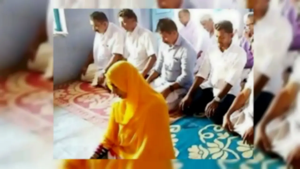 Imam wanita yang memimpin salat Jumat. (The Hindu)