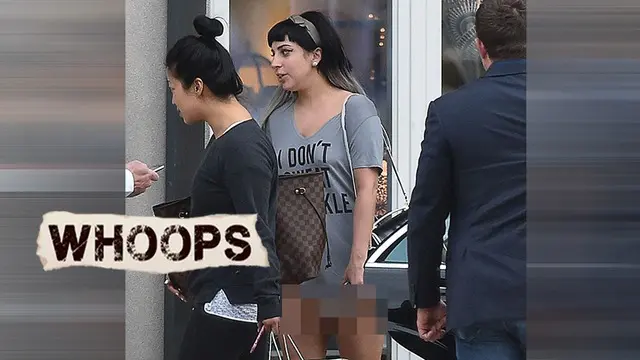 WHOOPS: Lady Gaga Nekat Muncul Tanpa Bra Dan Celana?