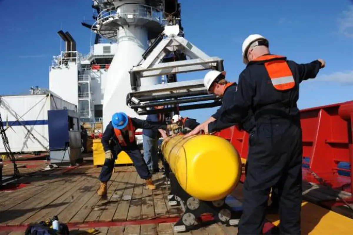 Cari MH370, Australia Akan Kerahkan Sonar dan Robot Tak Berawak