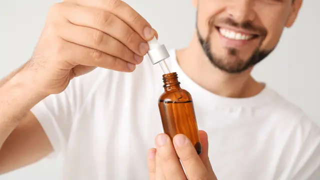 Ketahui Manfaat Serum Wajah Pria dan Cara Menggunakannya yang Tepat Buat Pasangan