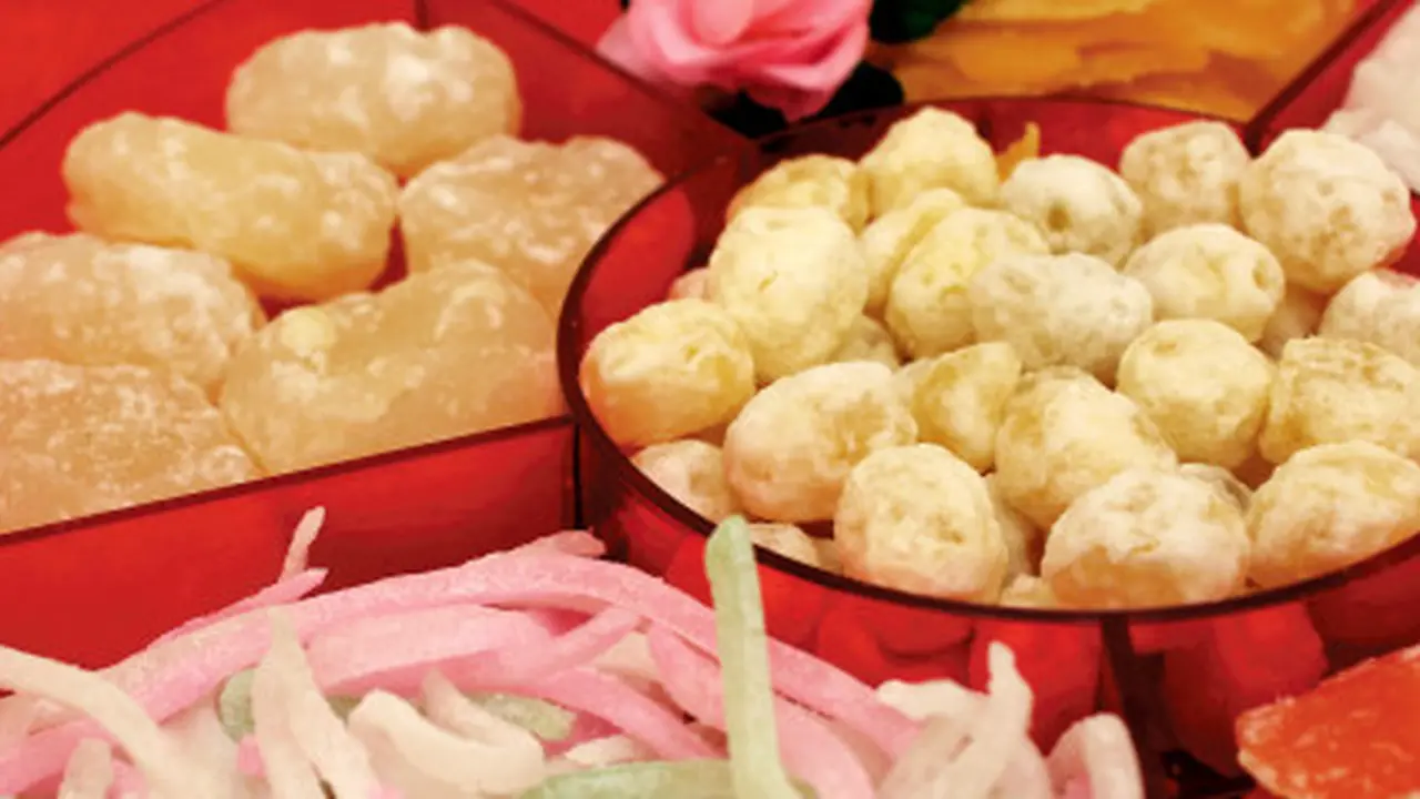 7 Makanan Pelengkap Semarak Tahun Baru Imlek