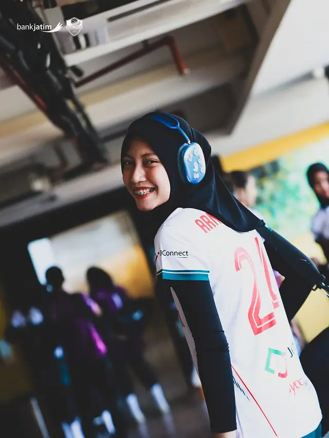 Arneta Putri Amelia - instagram.com/arnetaputri24
