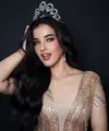 Jadi beauty content creator, Tasya Farasya tak ragu menjajal berbagai tampilan makeup. Terbaru, ibu dua anak itu tampil ala Miss Universe [@tasyafarasya]