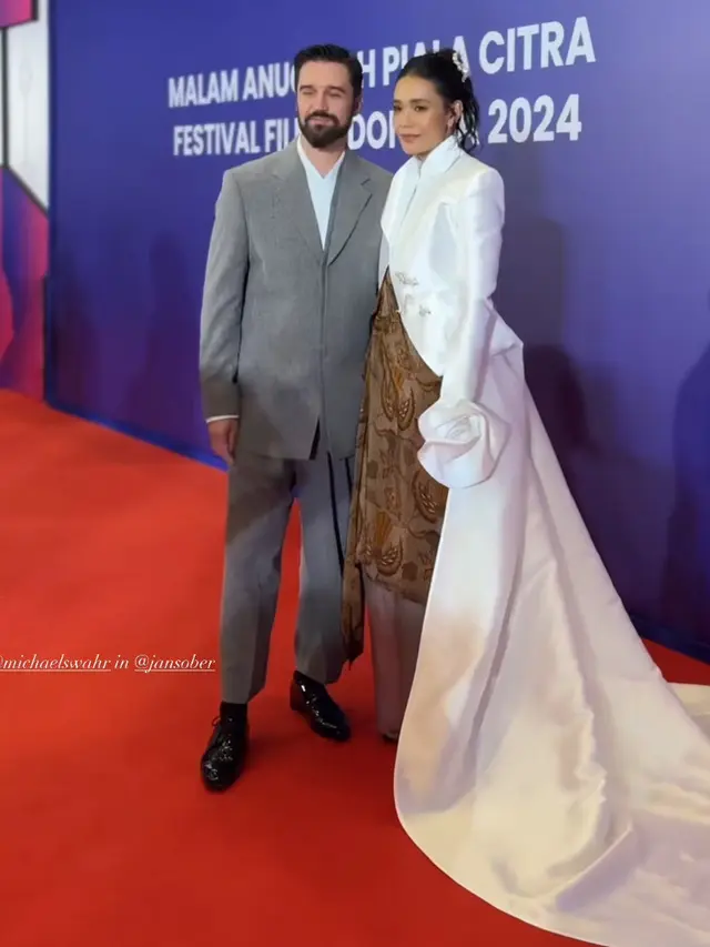 Busana Terbaik Artis Tanah Air  di Ajang FFI 2024