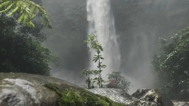 Wisata Coban Rondo Malang/Instagram/@cobanrondo.econique