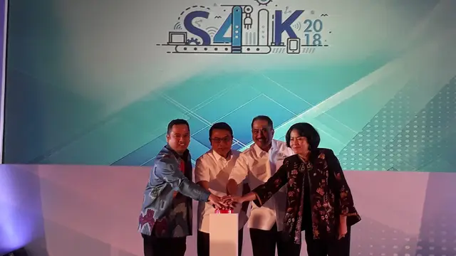 Moeldoko bersama Menteri Pariwisata Arief Yahya, Dirjen Kominfo Retno, dan Wali Kota Tangerang Arief R Wismansyah dalam membuka kegiatan SAIK 2018 di Novotel Tangerang, Senin (3/12/2018).
