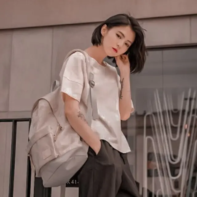 Pesona Rambut Pendek Han So-hee