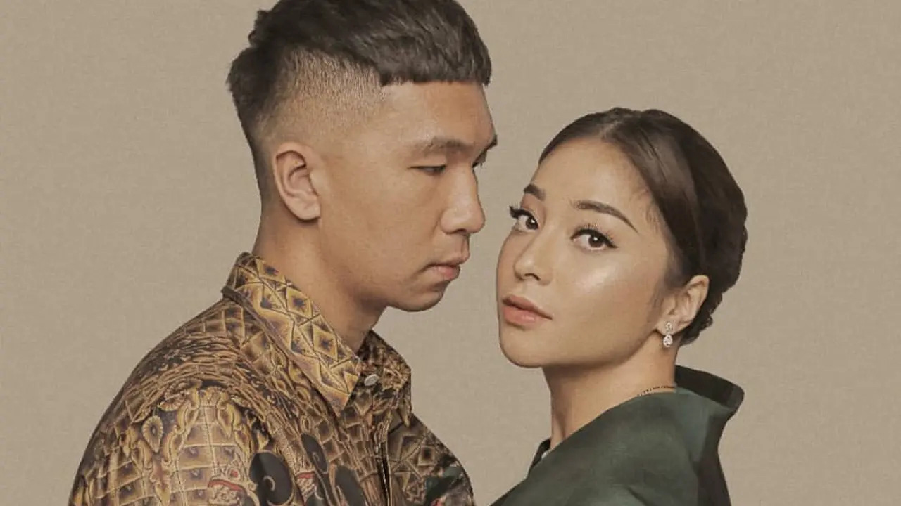 6 Potret Prewedding Nikita Willy dan Kekasih, Tampil Menawan