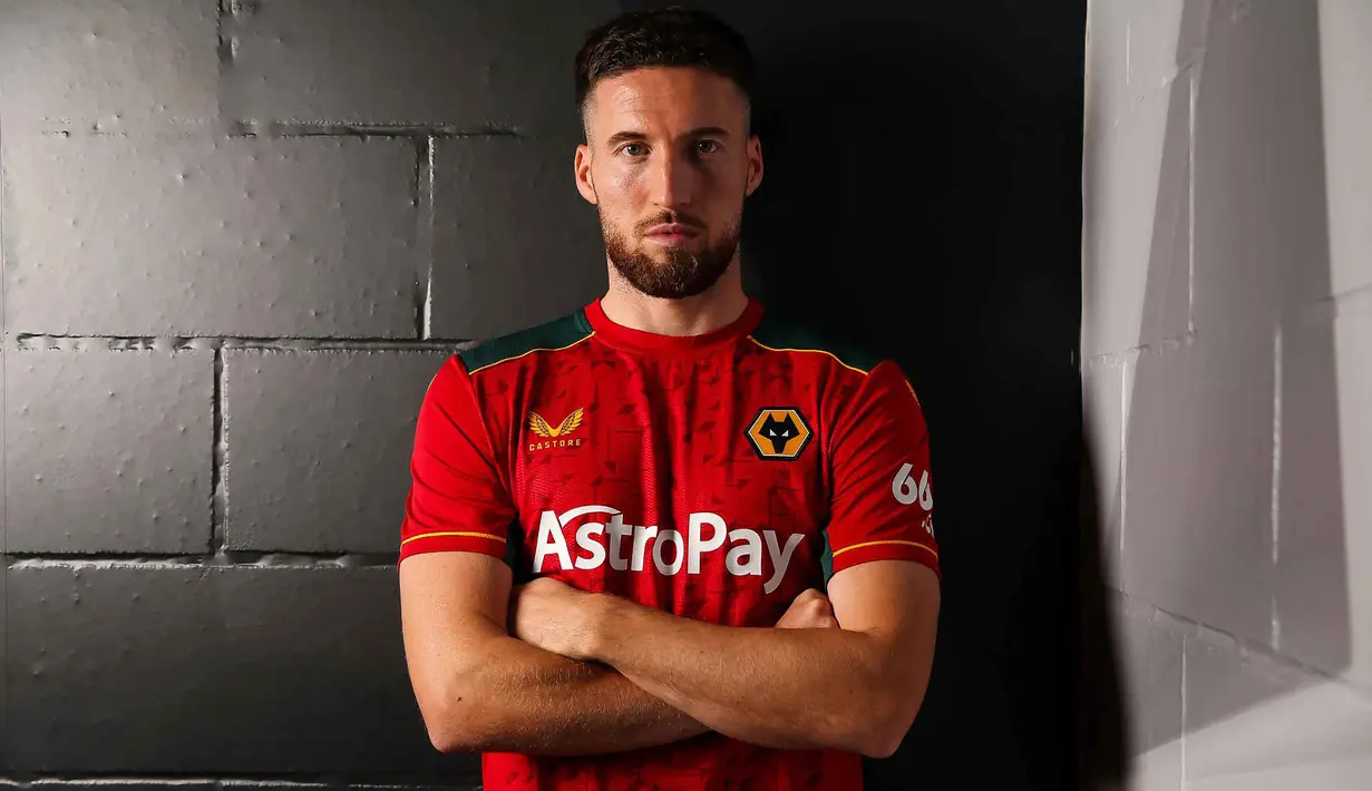 Setelah 3 musim membela Tottenham Hotspur mulai 2020/2021 hingga tengah musim 2022/2023, Matt Doherty memutuskan meninggalkan Premier League untuk bergabung dengan klub LaLiga, Atletico Madrid mulai tengah musim 2022/2023. Namun kebersamaannya dengan Atletico Madrid hanya bertahan setengah musim saja. Pada awal musim 2023/2024 ia kembali ke Premier League untuk bergabung dengan Wolverhampton Wanderers di periode keduanya yang meminangnya dengan status gratisan hingga 30 Juni 2026. (wolves.co.uk)