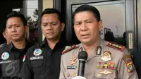 Kapolres Jakarta Barat Roycke Langie, menggelar jumpa pers di kantornya terkait penangkapan Imam S. Arifin lantaran kedapatan memiliki narkoba.