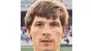 Alan Campbell adalah pemain asal Skotlandia yang bermain untuk klub Racing de Santander tahun 1984-1986 dan mencetak 15 gol selama berkiprah di La Liga Spanyol. (www.bdfutbol.com)
