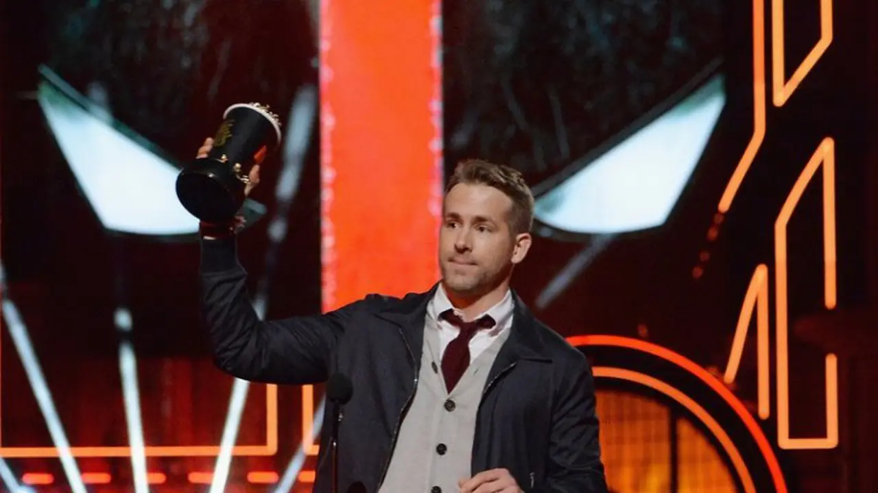 [Bintang] Ryan Reynolds