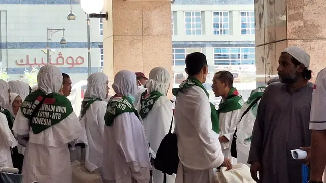 Kedatangan jemaah haji Indonesia kuota tambahan di Bandara Madinah. (FOTO: MCH PPIH ARAB SAUDI 2023)