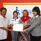Wali Kota Semarang, Hevearita Gunaryanti Rahayu meresmikan pembangunan toilet disabilitas bantuan dari Rotary District 3420 Indonesia di Sam Poo Kong pada Kamis (22/02/24). (Liputan6.com/ Felek Wahyu)