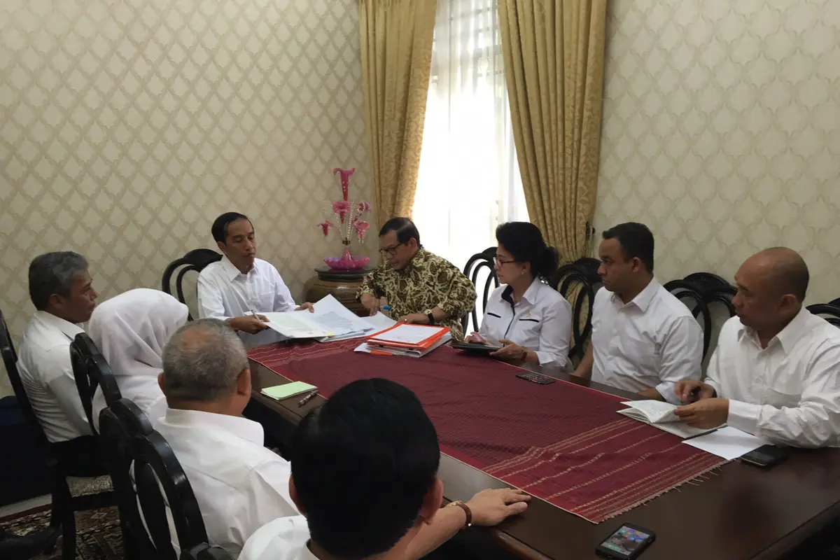 Jokowi rapat di OKI