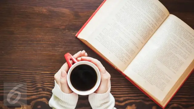 Anda dapat menyeduh sendiri kopi di rumah dengan rasa dan aroma seenak kafe. Ini rahasia dari seorang barista.