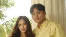 Rizky Febian dan Mahalini melangsungkan pernikahan pada 10 Mei 2024, di hari pertama menjadi suami istri, keduanya kompak mengenakan baju warna kuning cerah. Mahalini juga jadi lebaran pertama baginya yang berstatus sebagai mualaf dan seorang ibu. [@mahaliniraharja]