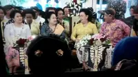 Megawati dan Puan Hadiri Penobatan Paku Alam X
