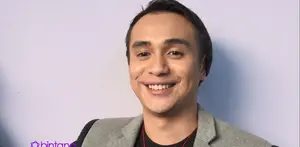 Sempat membentuk band The Junas Monkey pada tahun 2011. Kini Ajun Perwira hadir dengan band yang memiliki formasi baru yaitu MuvOn. Rencananya, MuvOn akan segera merilis single ‘Astaga’.