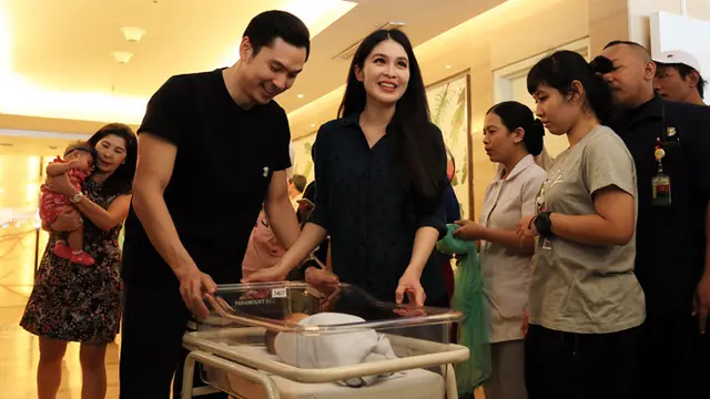 [Bintang] Sandra Dewi