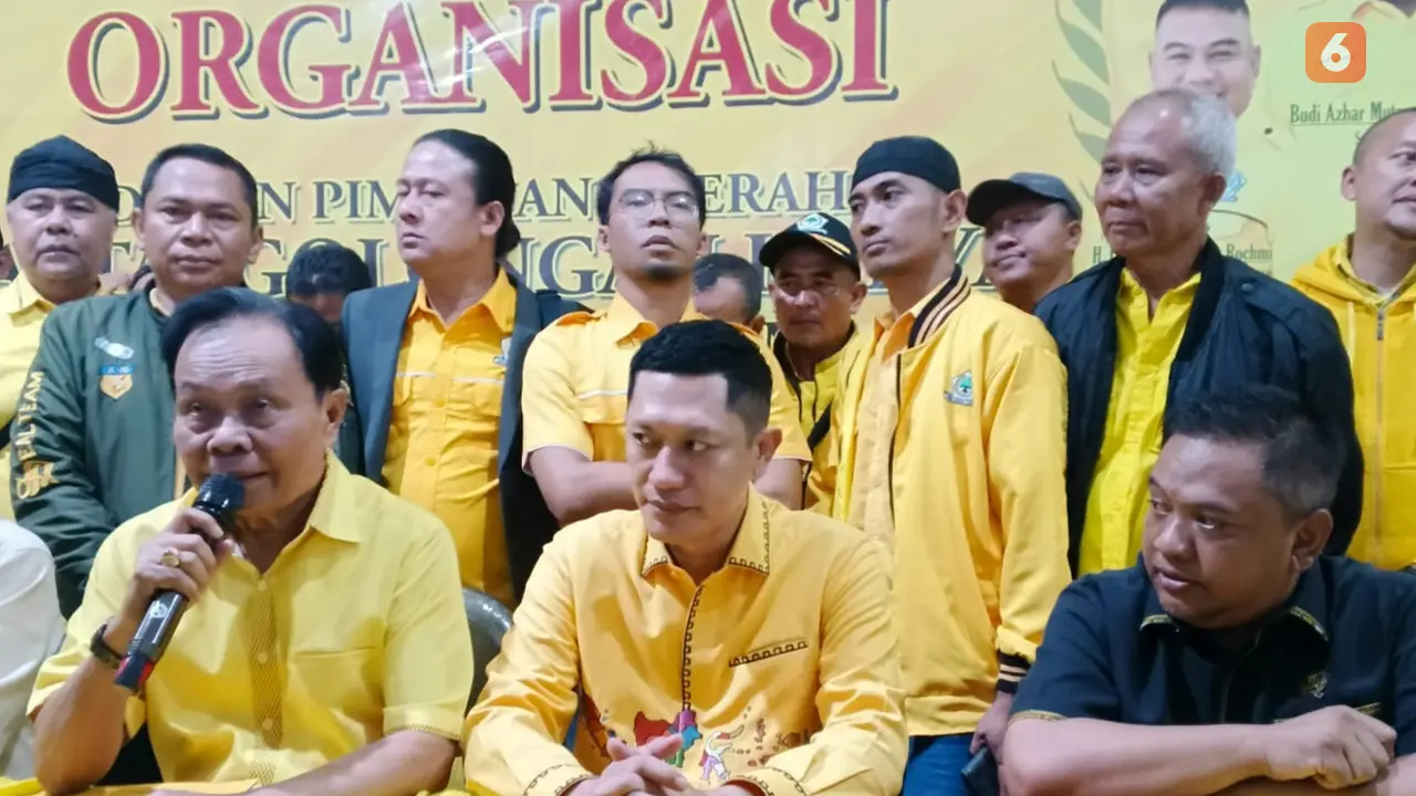 Penunjukan Plt DPD Golkar Kabupaten Sukabumi Deden Nasihin, oleh DPD Golkar Jabar. (Liputan6.com/Fira Syahrin).