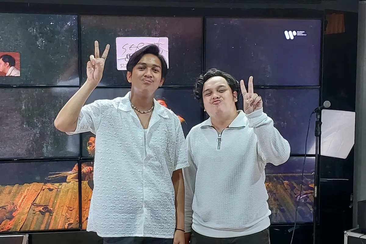 Daun Jatuh baru saja merilis EP bertajuk Seruni, selain mini album mereka juga mengumkan formasi baru