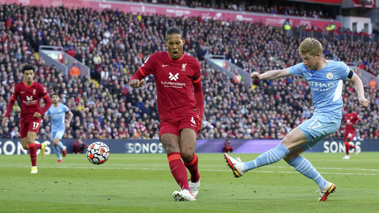 Foto: Berlangsung Sengit, Manchester City Curi Poin di Markas Liverpool