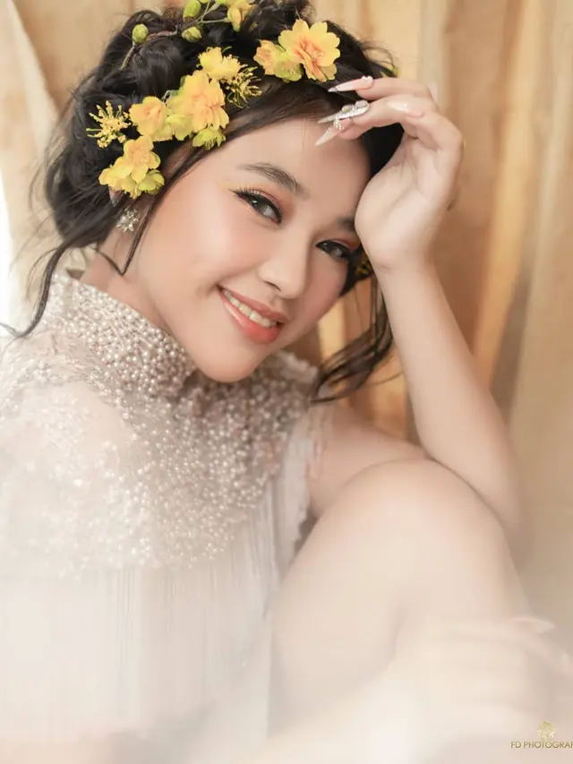 Makin Dewasa, Ini 6 Pemotretan Elegan Anneth Delliecia Juara Indonesian Idol Junior